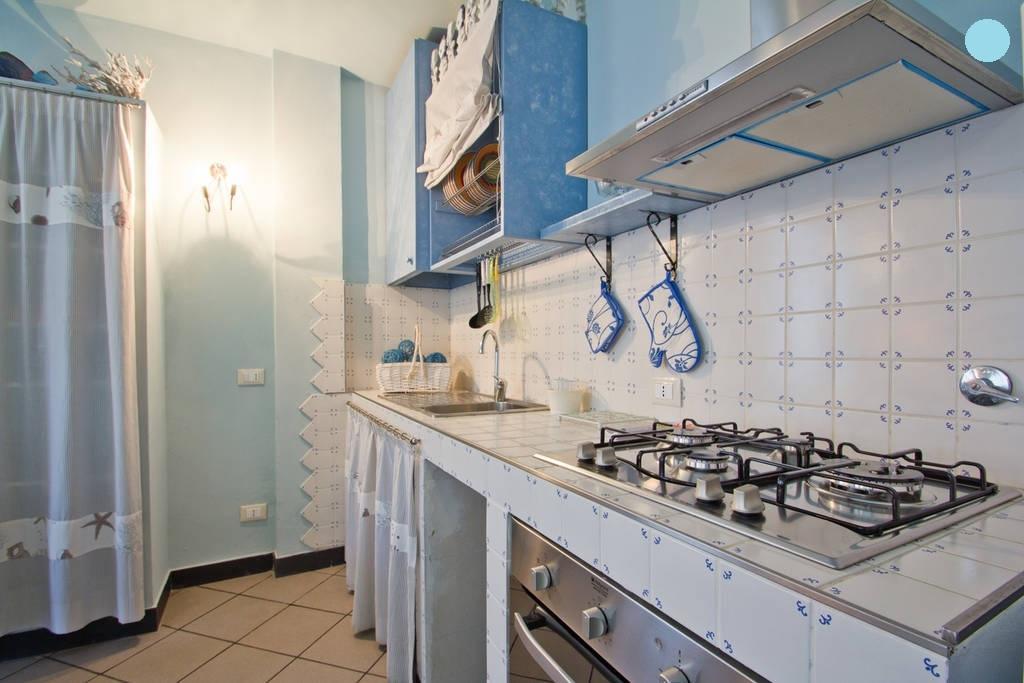 Case Vacanze Borgo Marina Imperia Exterior photo