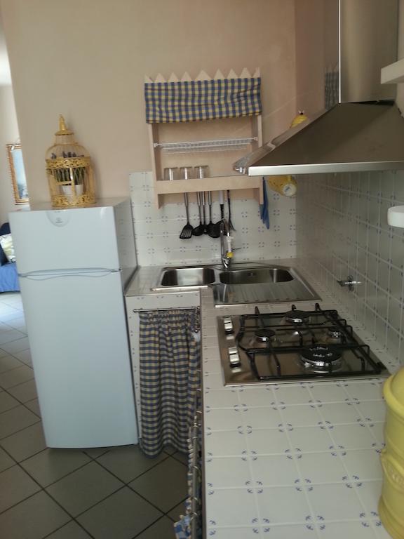 Case Vacanze Borgo Marina Imperia Room photo